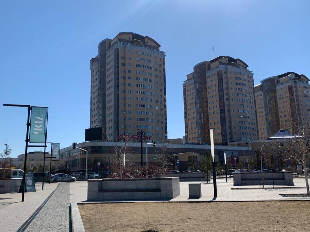 Квартира С Видом На Abu Dhabi Plaza Astana Exterior foto